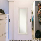 Miroir pleine longueur de 48,26 cm x 134,62 cm avec cadre en bois dur blanc à suspendre à la porte - Amanti Art : À suspendre à la porte, Corps, Aucun assemblage requis