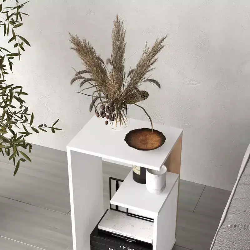 Zeus et Ruta : Table moderne haut de gamme de 63,5 cm avec étagères de rangement ouvertes