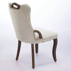 Lot de 2 chaises de salle à manger Zeus & Ruta en velours vintage avec bordure touffetée faite à la main, poignées en bois massif et clous décoratifs en cuivre