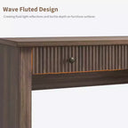 Garvee Fluted Home Office Desk Storage, Bureau de direction moderne 54 pouces avec station de charge, Bureau d'ordinateur en bois avec tiroirs classeurs pour l'étude