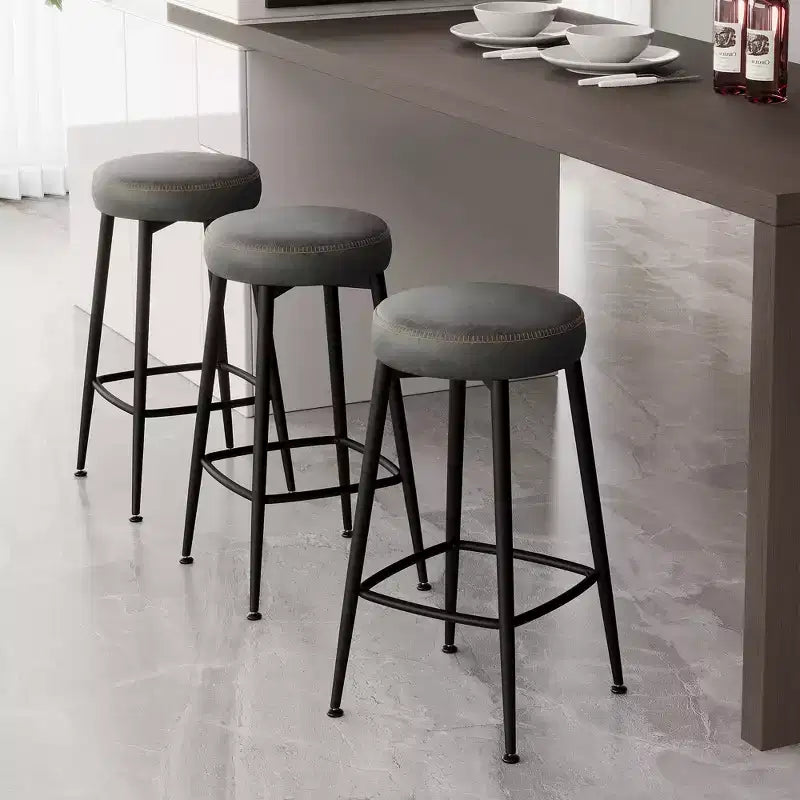 Lot de 2 tabourets de bar Dyonery, hauteur 66,8 cm, tabourets de bar pivotants de hauteur comptoir du milieu du siècle avec dossier, base en métal, similicuir - vert