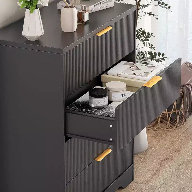 Commode 4 tiroirs pour chambre à coucher, commode en bois de 80 cm de large avec poignées dorées, organisateur de rangement, commode de placard pour chambre à coucher ou couloir