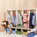 Portemanteau-vestiaire 5 sections avec banc et 5 bacs avant évidés pour tout-petits ECR4Kids Streamline