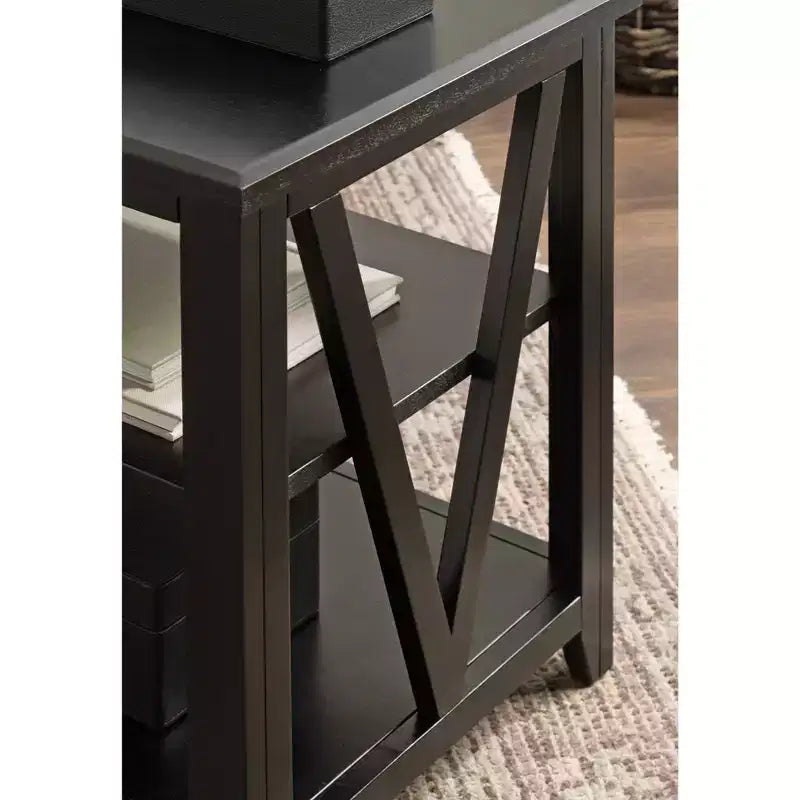 Table d'appoint en bois Kate et Laurel Broadbridge