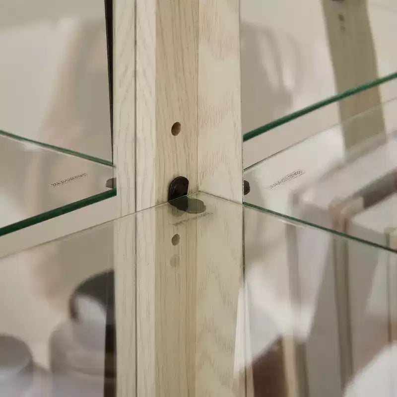 Meuble d'angle Okak, Vitrine d'angle avec portes et étagères en verre, Vitrine d'exposition d'angle pour salon