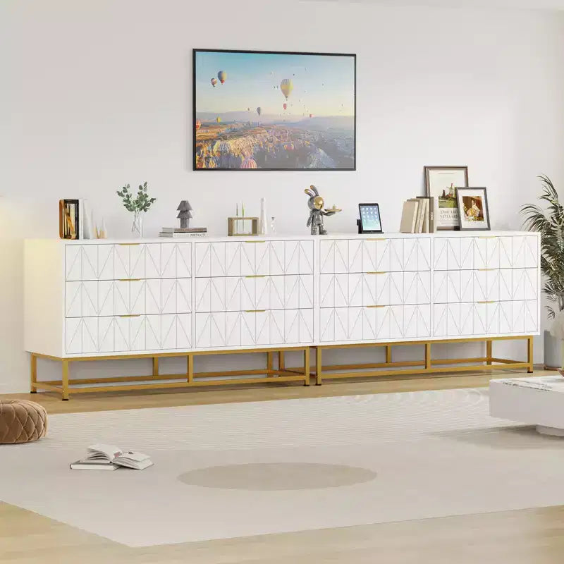Commode étroite et moderne à 6 tiroirs en tissu avec poignée dorée pour chambre, dressing et salon