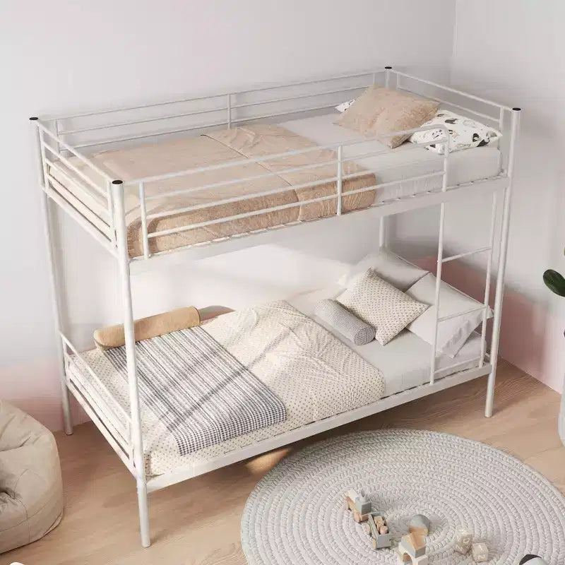 Lit superposé en métal robuste Okak, taille double, avec échelles et garde-corps haut, cadre de lit contemporain pour chambre à coucher, appartements