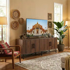 Meuble TV multimédia médiéval moderne JVNOXK avec quatre portes Deux étagères de rangement réglables Convient aux téléviseurs jusqu'à 65 poucesChâtaignier