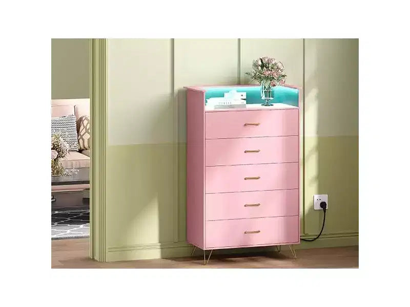 Commode 5 tiroirs avec station de charge et lumières LED, grande commode en bois pour chambre à coucher, salon, couloir, armoire de rangement étroite peu encombrante