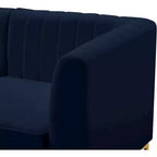 Fauteuil sans accoudoirs en velours bleu marine Alina Meridian Furniture