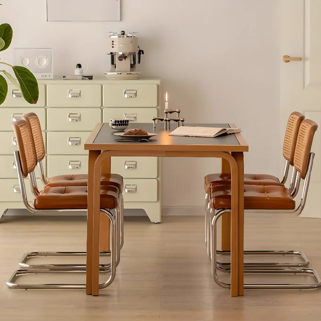 Chaise de salle à manger moderne en similicuir marron avec dossier tissé et piètement cantilever