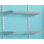 Rubbermaid FG3H9100WHT Kit d'étagères Configurations Accessoires 26 pouces, blanc