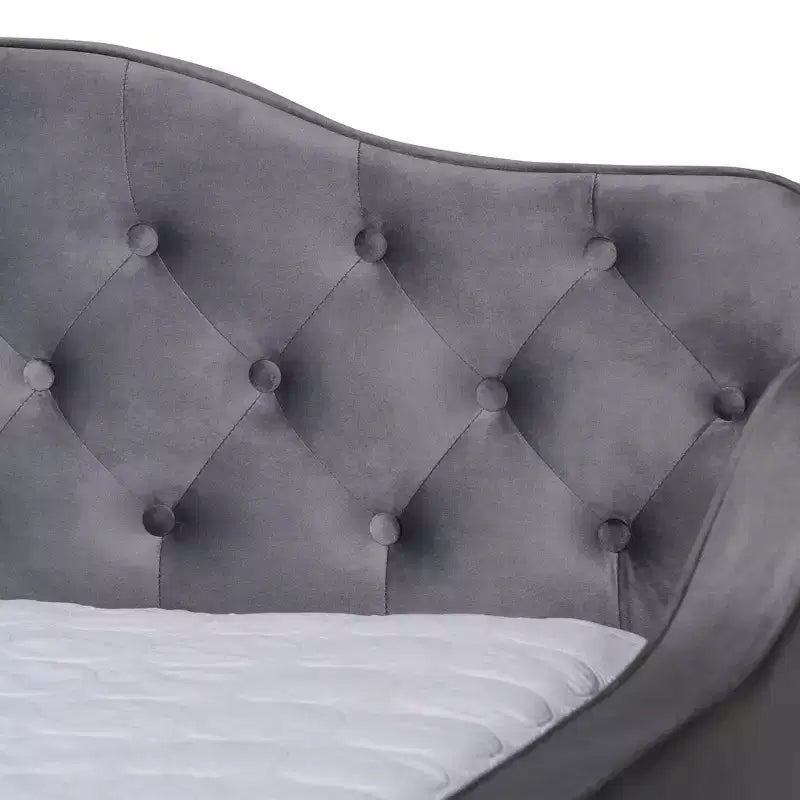 Lit de repos capitonné en velours Freda – Baxton Studio