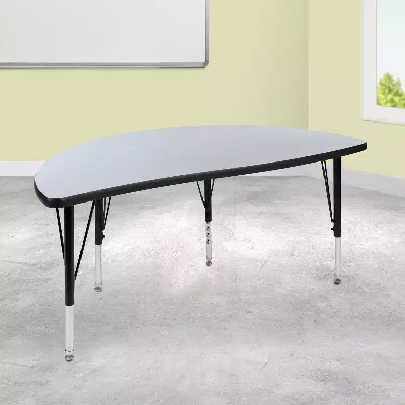 Flash Furniture Table d'activités collaborative flexible en stratifié thermique demi-cercle de 47,5 po – Pieds courts réglables en hauteur