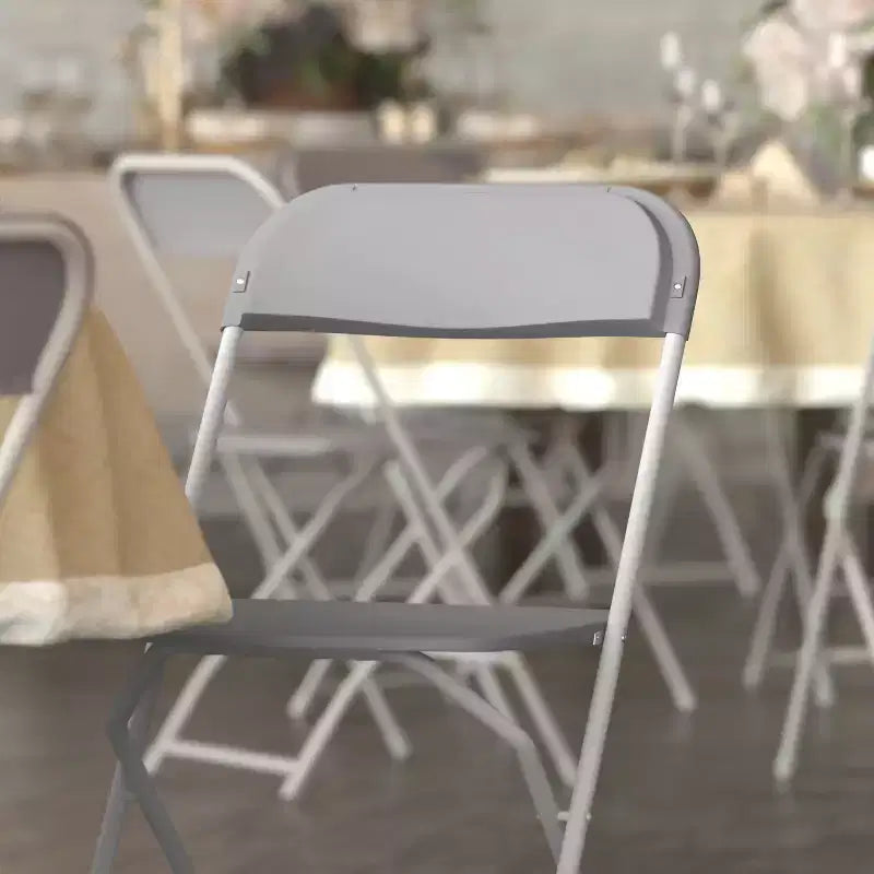 Chaise pliante en plastique Emma et Oliver de 295 kg, qualité supérieure, pour maison et événements (lot de 4)