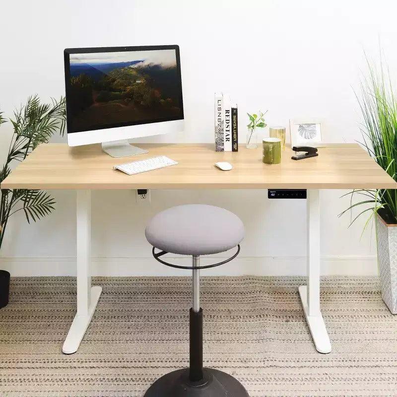 Mount-It! Bureau électrique assis-debout avec plateau - Blanc / Érable