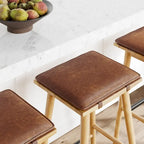 Tabouret de bar Barker en boucle, sans dossier, hauteur comptoir avec coussin