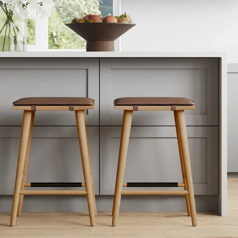 Tabouret de bar Barker en boucle, sans dossier, hauteur comptoir avec coussin